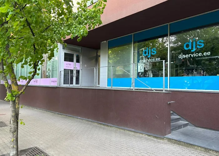 Next To Old Town, Free Underground Parking, Peaceful Location Appartement